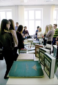 Библиотека открывает двери